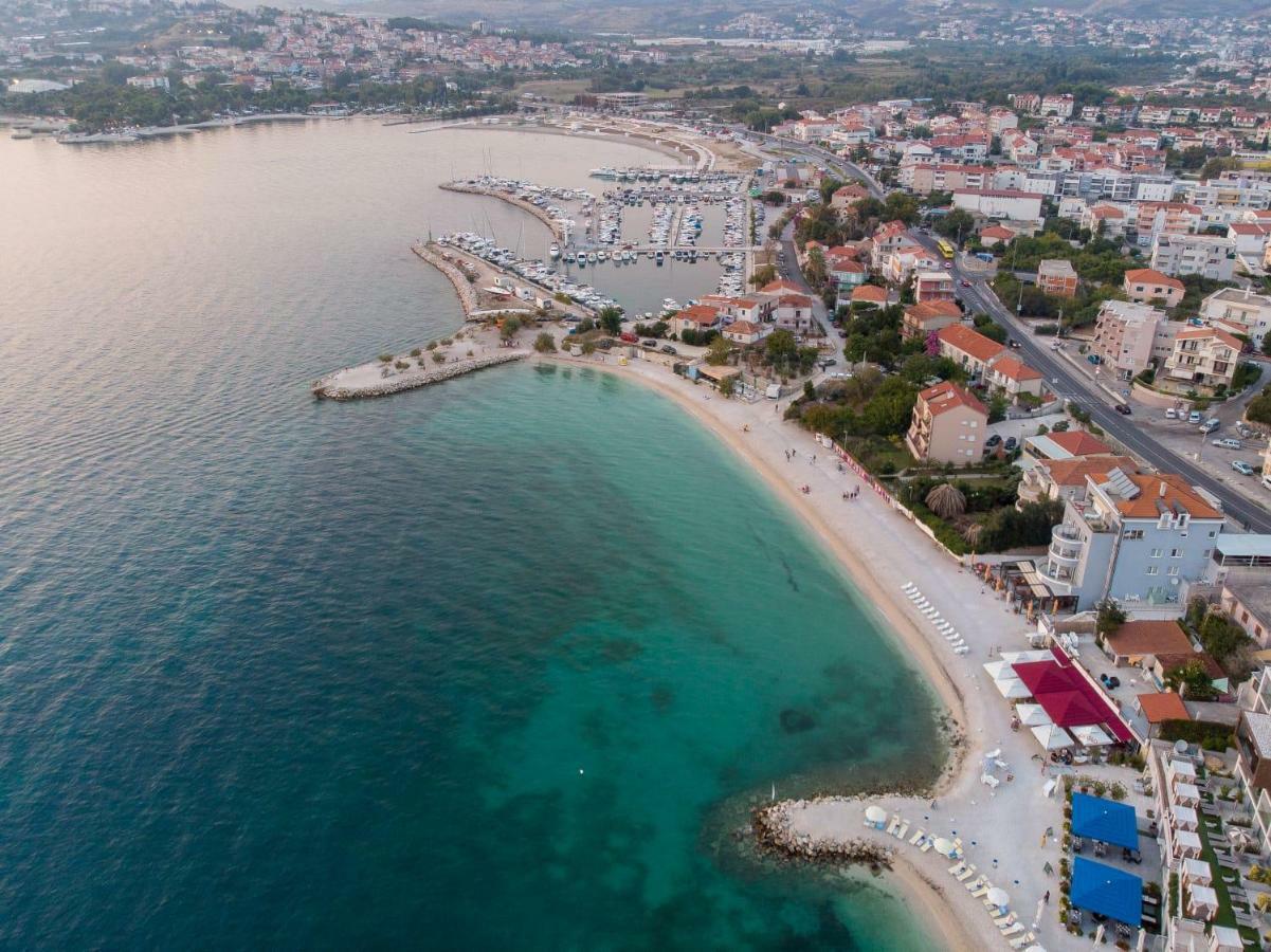 Sea View Apartments With Jaccuzzi Podstrana Esterno foto